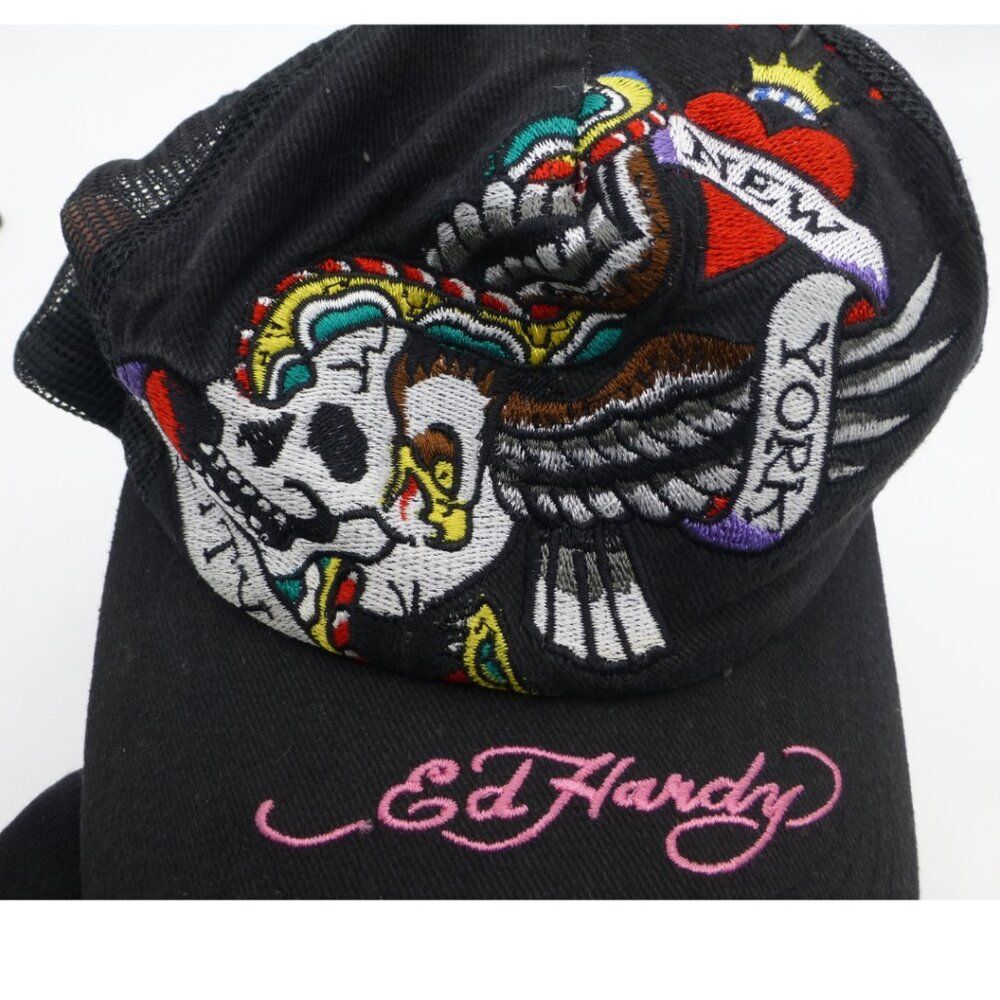 Ed Hardy Youth Snap Back Mesh Hat (Hat is misshapen, I do not accept returns)